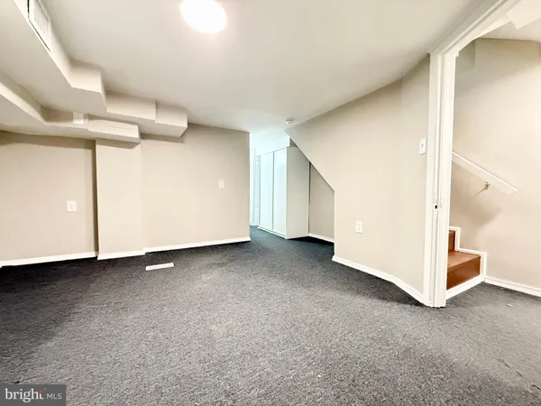 $4,800 | 1004 Girard Street Northwest, Washington, DC 20001