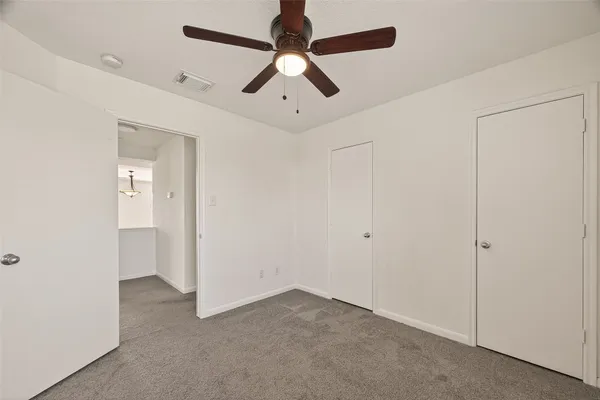 $2,195 | 4719 Silver Spruce Lane, Friendswood, TX 77546