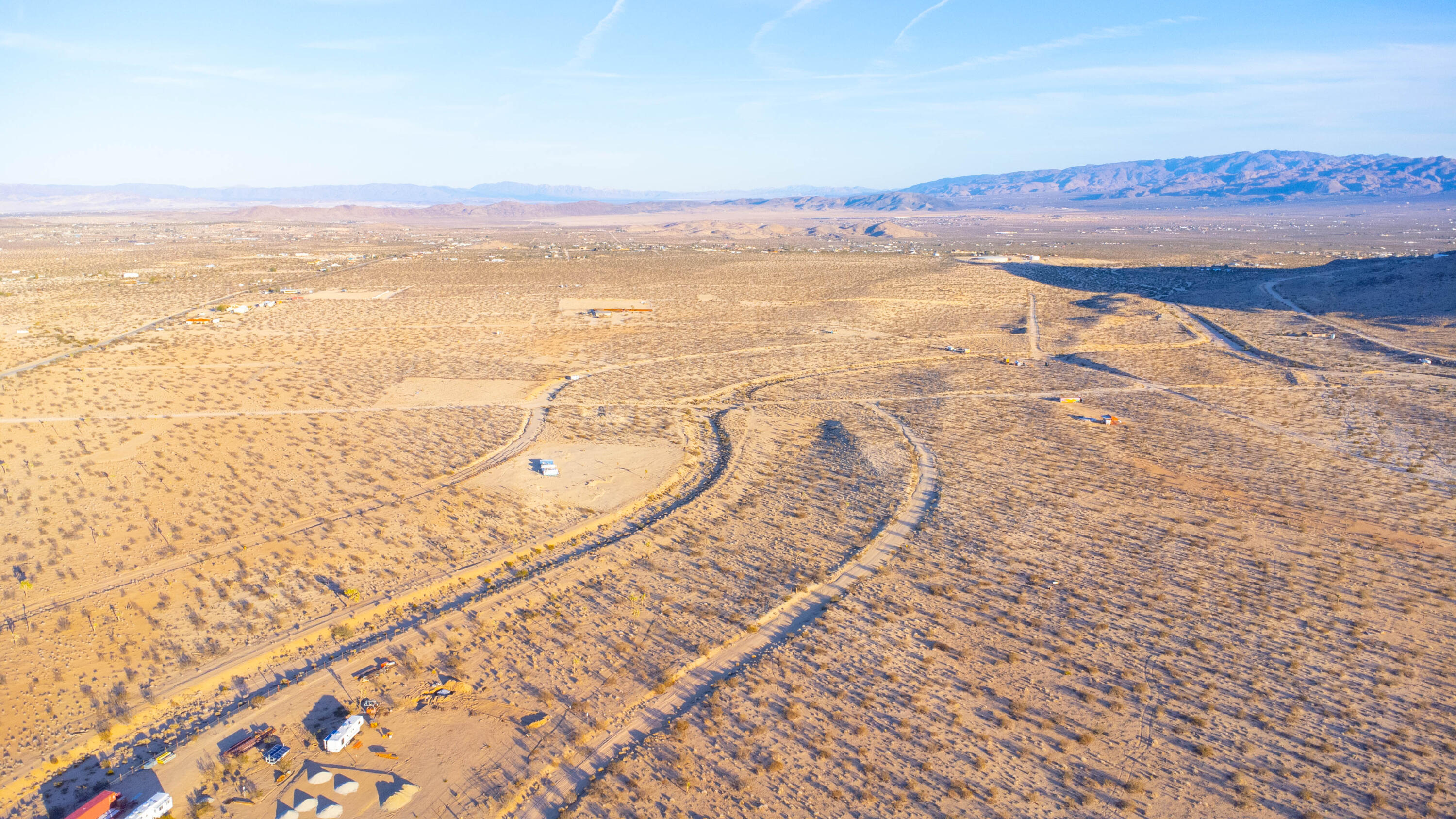60812 Drexel Road Joshua Tree, CA 92252 - Photo 12 of 22 a view of an ocean and beach