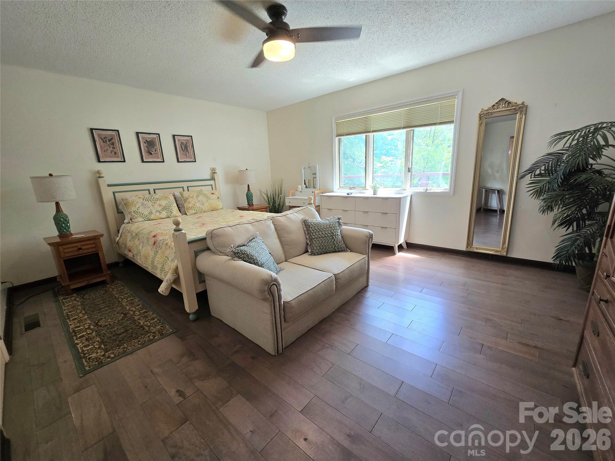 18 Rollingwood Road Asheville, NC 28805 - Photo 13 of 38