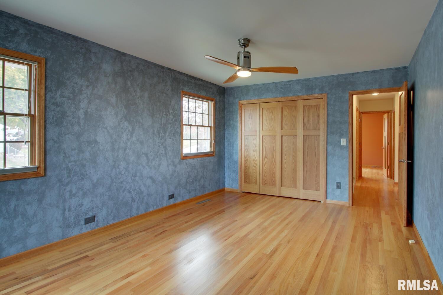3031 Lawrence Road Quincy, IL 62301 - Photo 5 of 10 Gallery Image 5