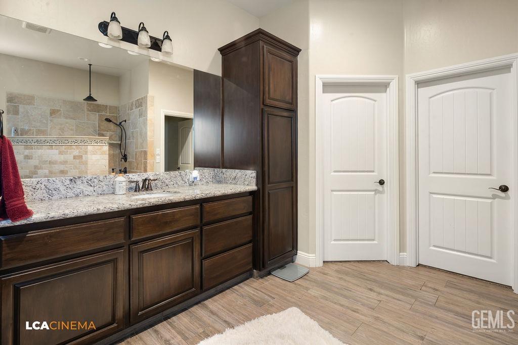 Undisclosed Address Bakersfield, CA 93314 - Photo 21 of 34