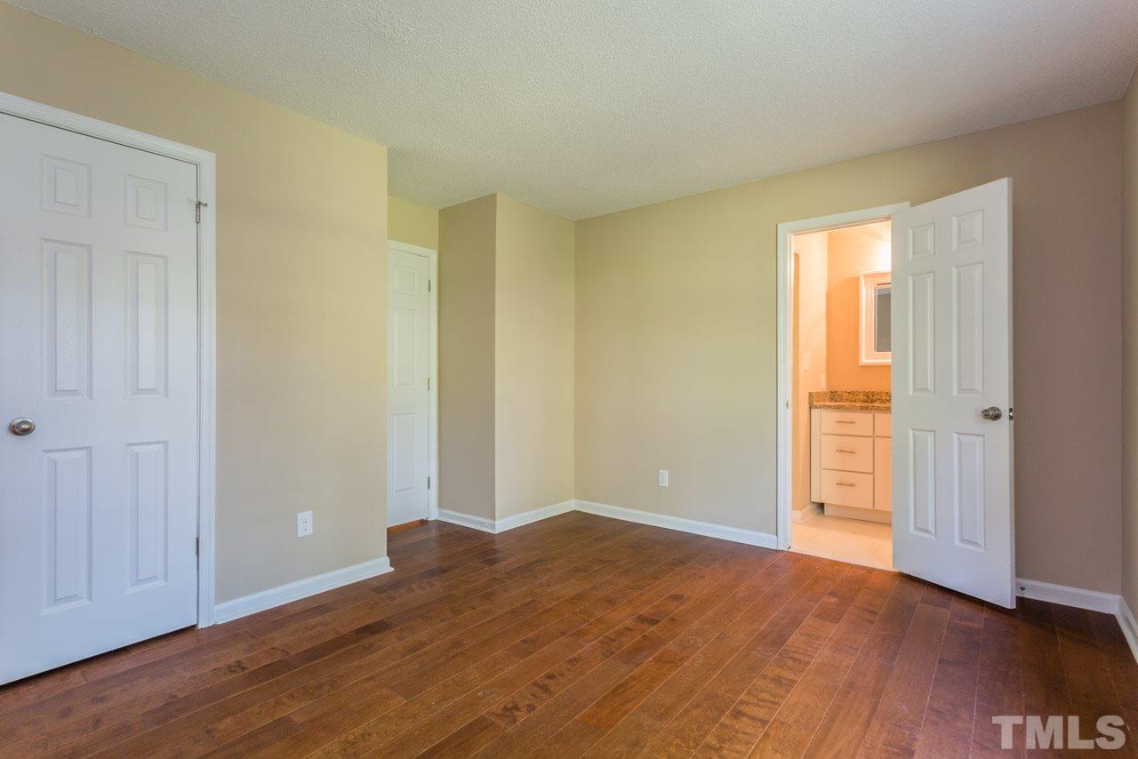 5221 Round Hill Lane Raleigh, NC 27616 - Photo 10 of 22