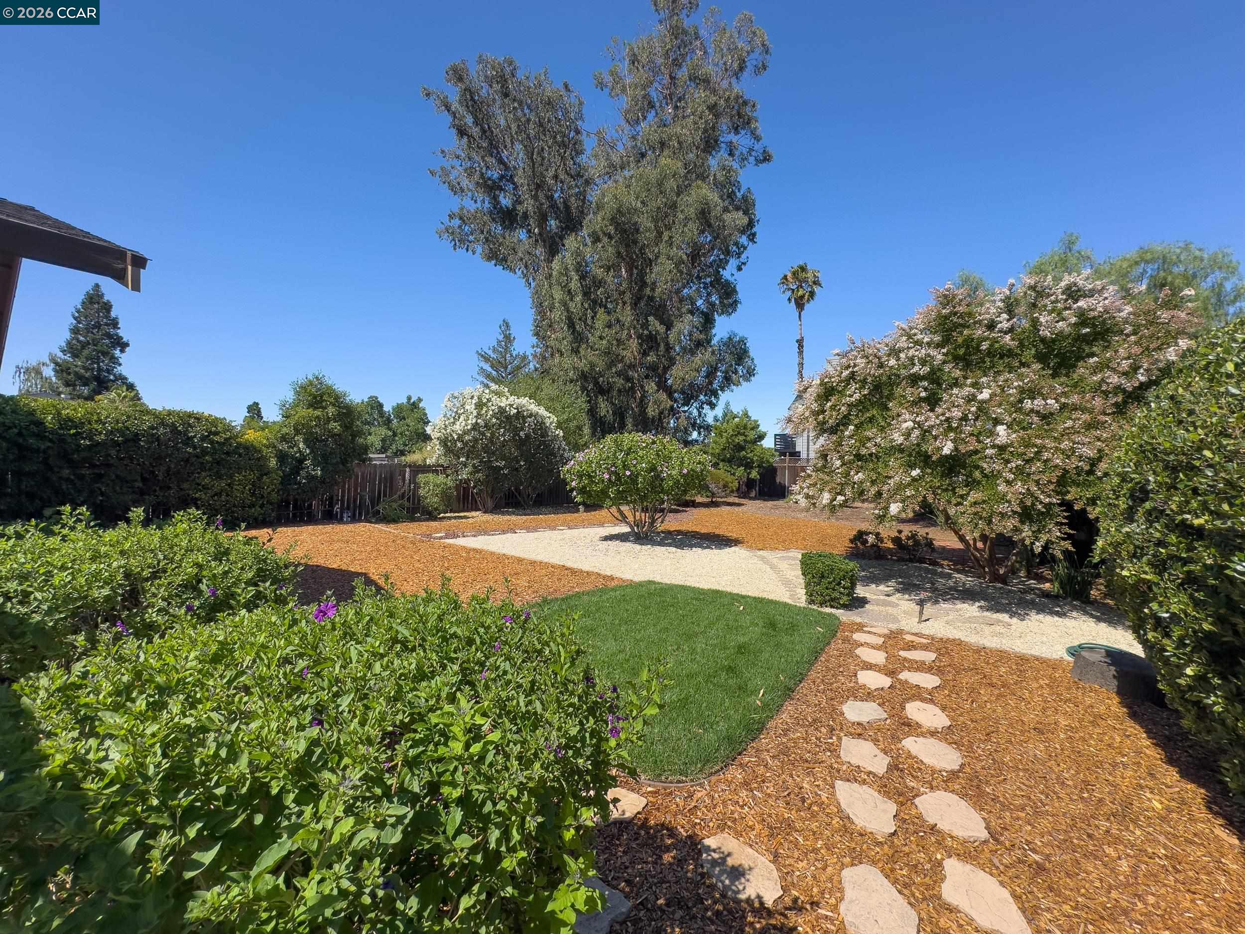 1759 Elm Road Concord, CA 94519 - Photo 4 of 51