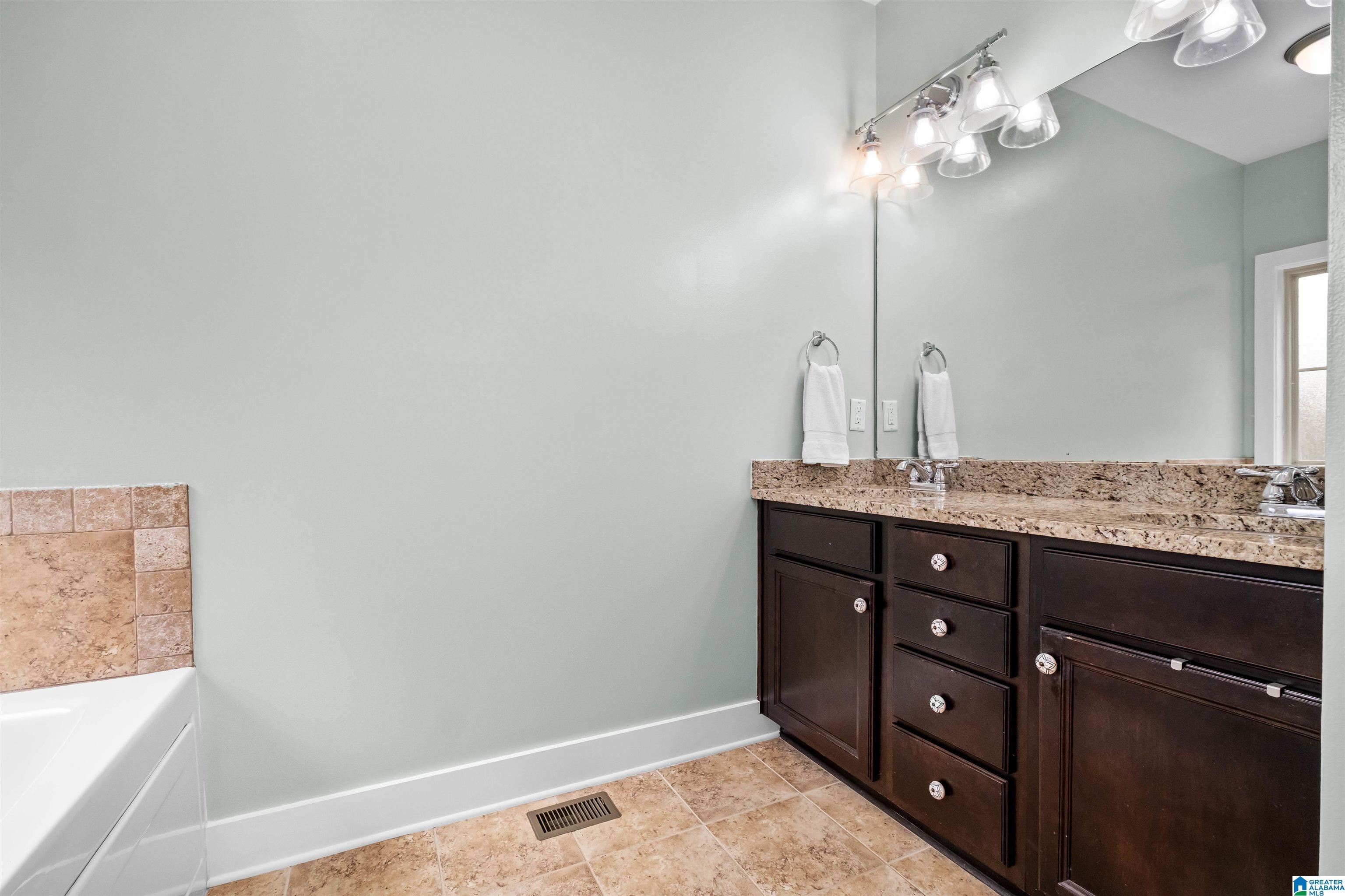125 Kingston Ridge Birmingham, AL 35211 - Photo 26 of 46