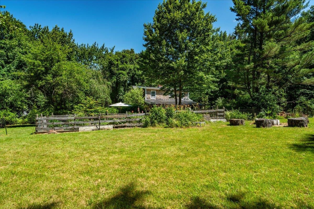 118 Stratham Heights Road Stratham, NH 03885 - Photo 4 of 38