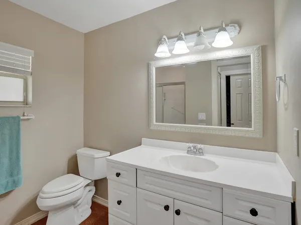 $2,000 | 13771 Via Aurora, Unit D, Delray Beach, FL 33484