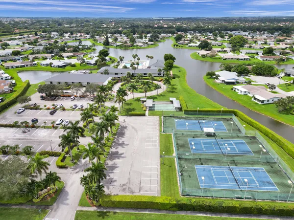 $2,000 | 13771 Via Aurora, Unit D, Delray Beach, FL 33484