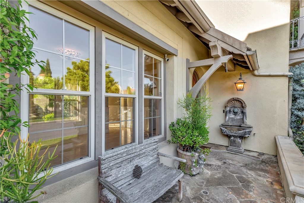 6 Ferrand Newport Coast, CA 92657 - Photo 8 of 75