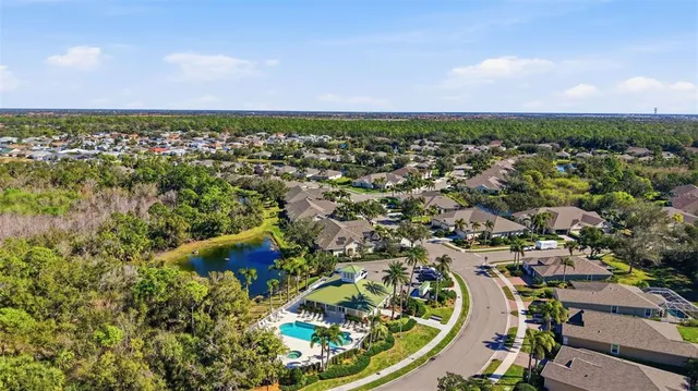 $348,000 | 9419 Carnaby Drive, Venice, FL 34293