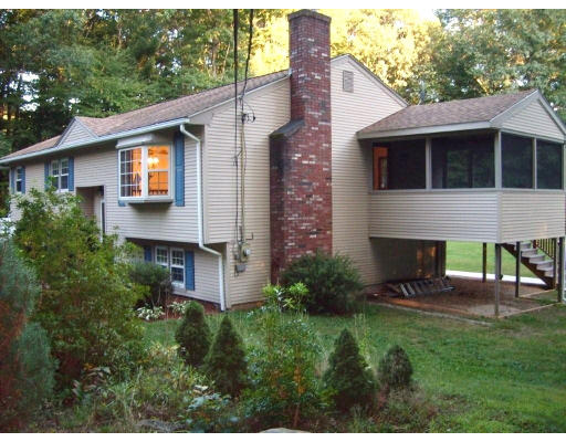 174 Armsby Road Sutton, MA 01590 - Photo 3 of 30 a view of a yard in front of house