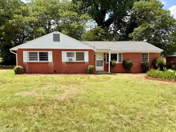 $1,000 | 2509 Campbell Street, Greensboro, NC 27405