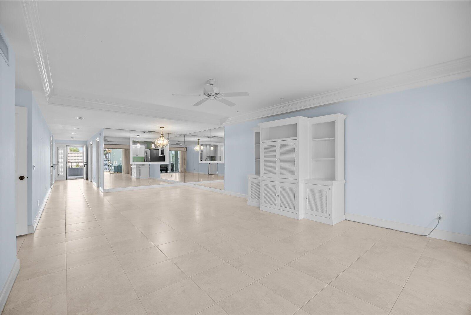1903 Bay Road, Unit 206 Vero Beach, FL 32963 - Photo 7 of 31 1000004646