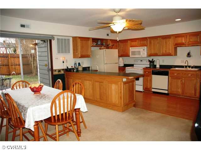 815 Roehampton Court North Chesterfield, VA 23235 - Photo 1 of 14 Exterior Front