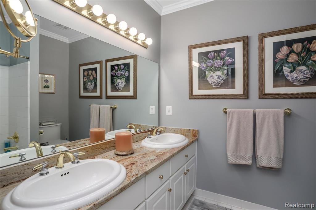 2098 Mapleridge Road Rochester Hills, MI 48309 - Photo 25 of 40