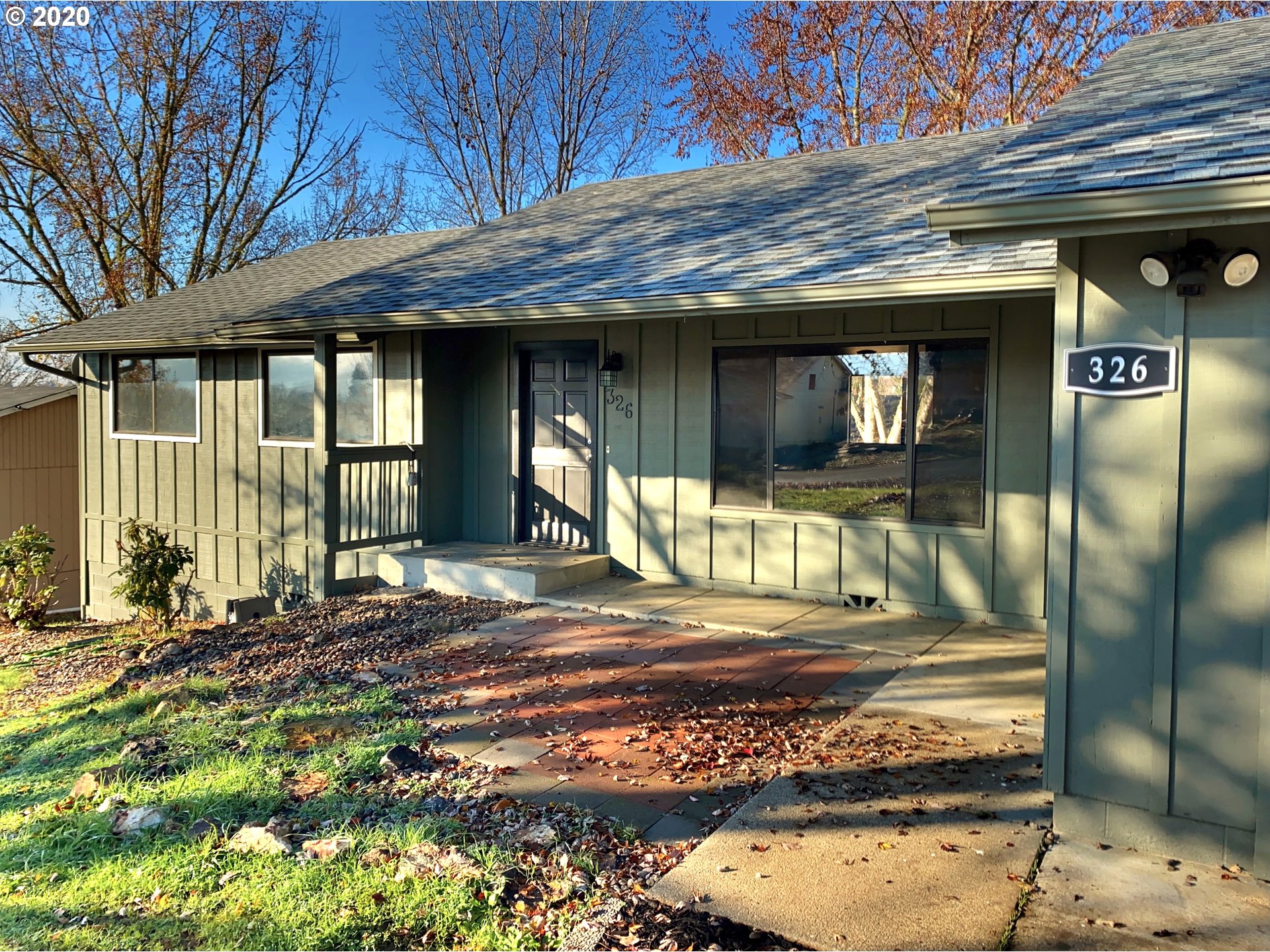 326 Corona Loop Road Roseburg, OR 97471 - Photo 2 of 20 Gallery Image 2