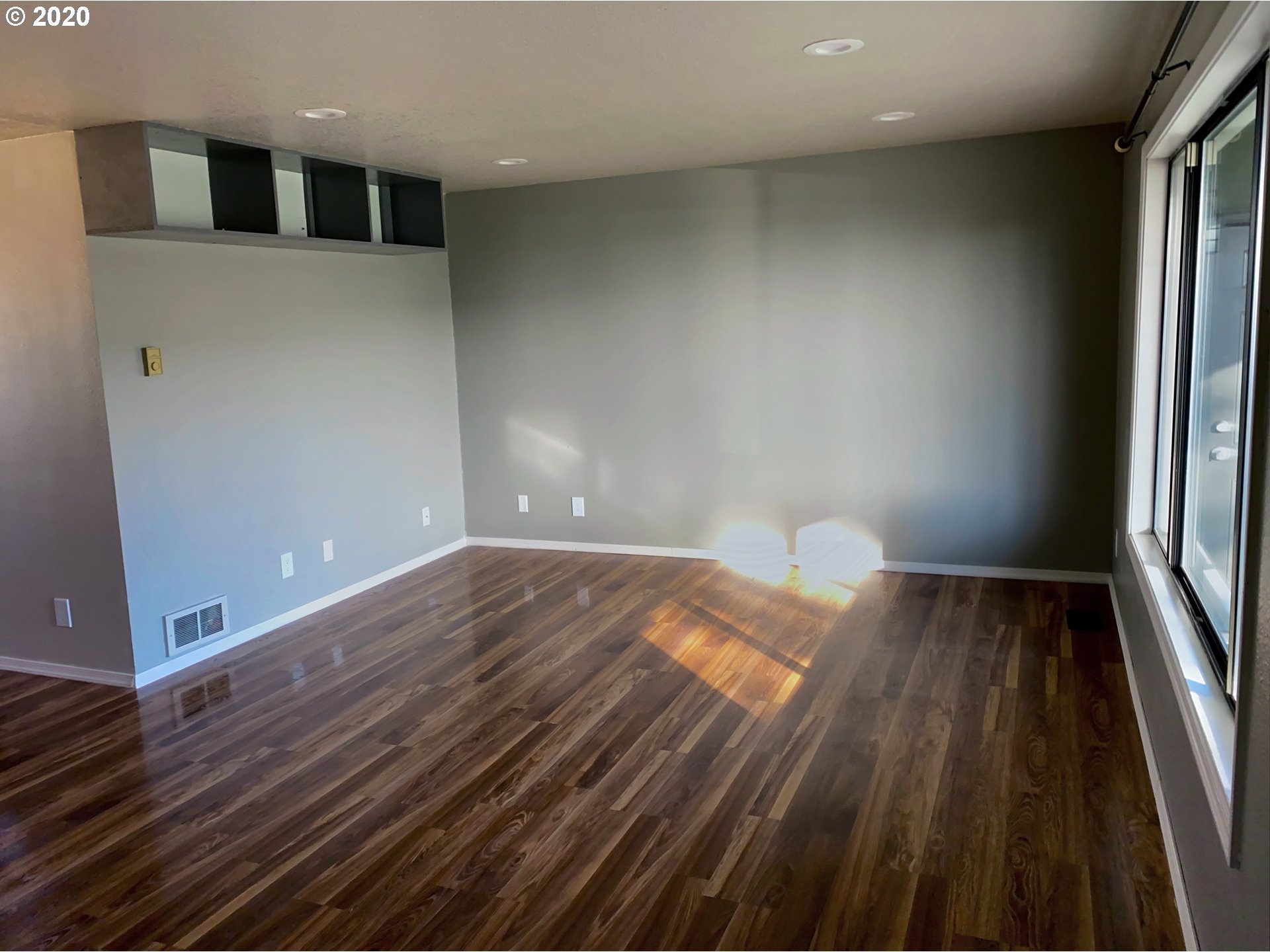 326 Corona Loop Road Roseburg, OR 97471 - Photo 10 of 20 Gallery Image 10
