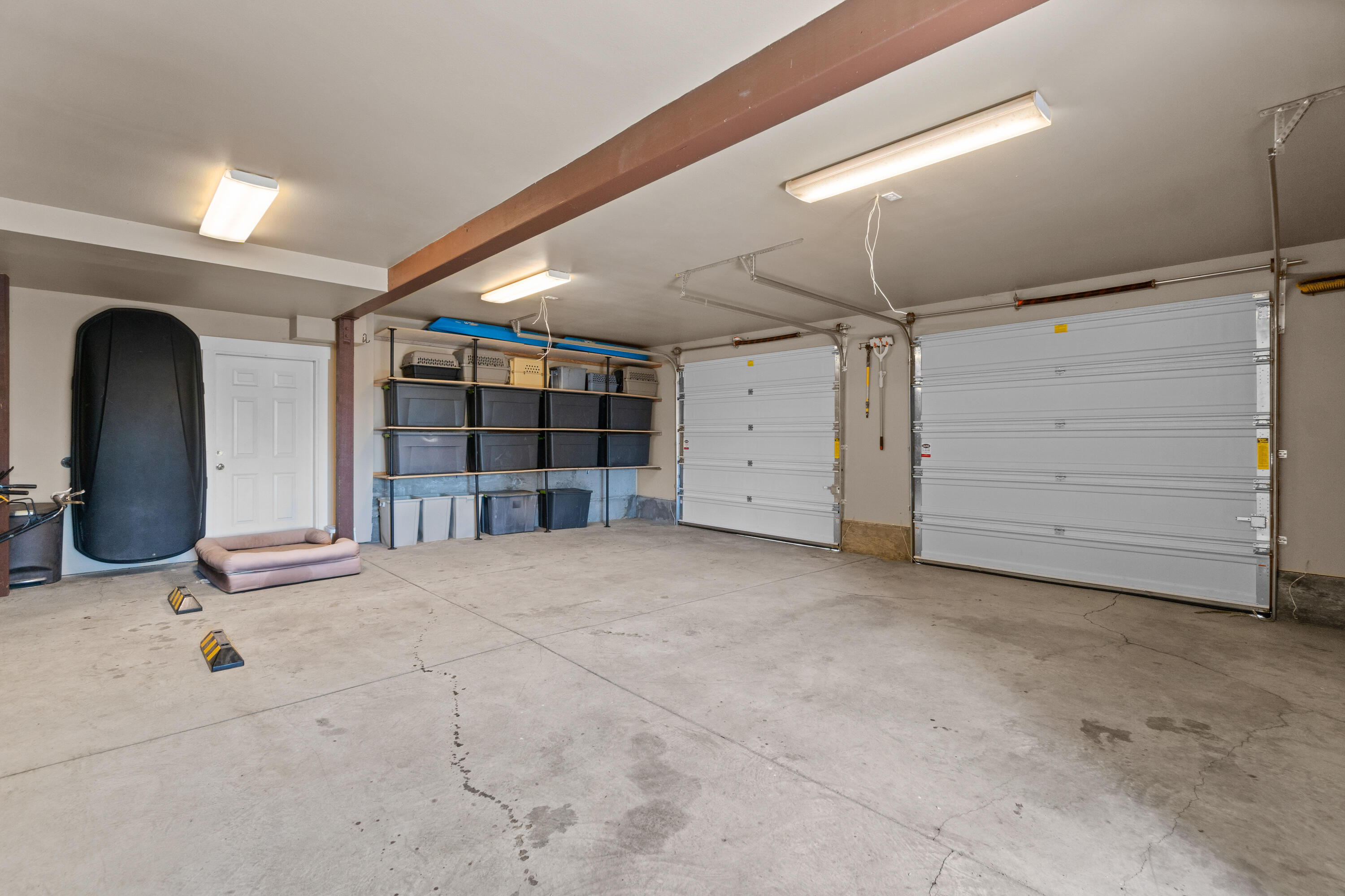 67395 Fryrear Road Bend, OR 97703 - Photo 42 of 71 46. Garage 2