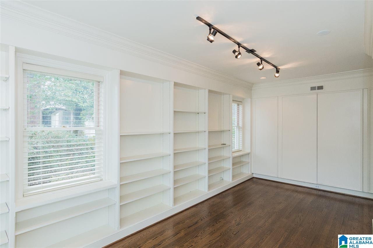 4307 Overlook Road Birmingham, AL 35222 - Photo 17 of 41