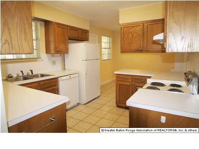 648 Baird Drive Baton Rouge, LA 70808 - Photo 4 of 16