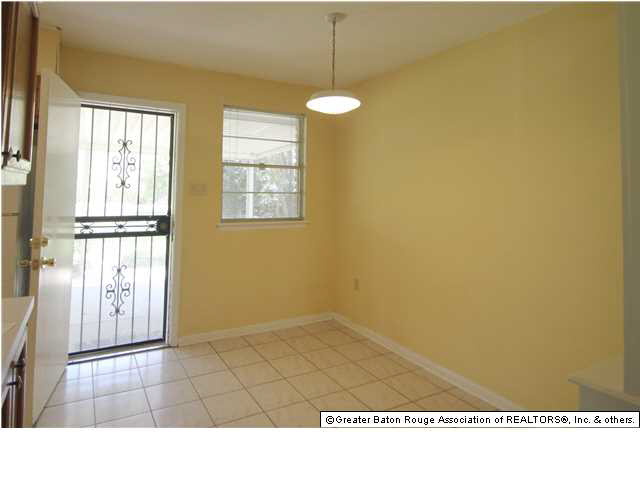 648 Baird Drive Baton Rouge, LA 70808 - Photo 7 of 16