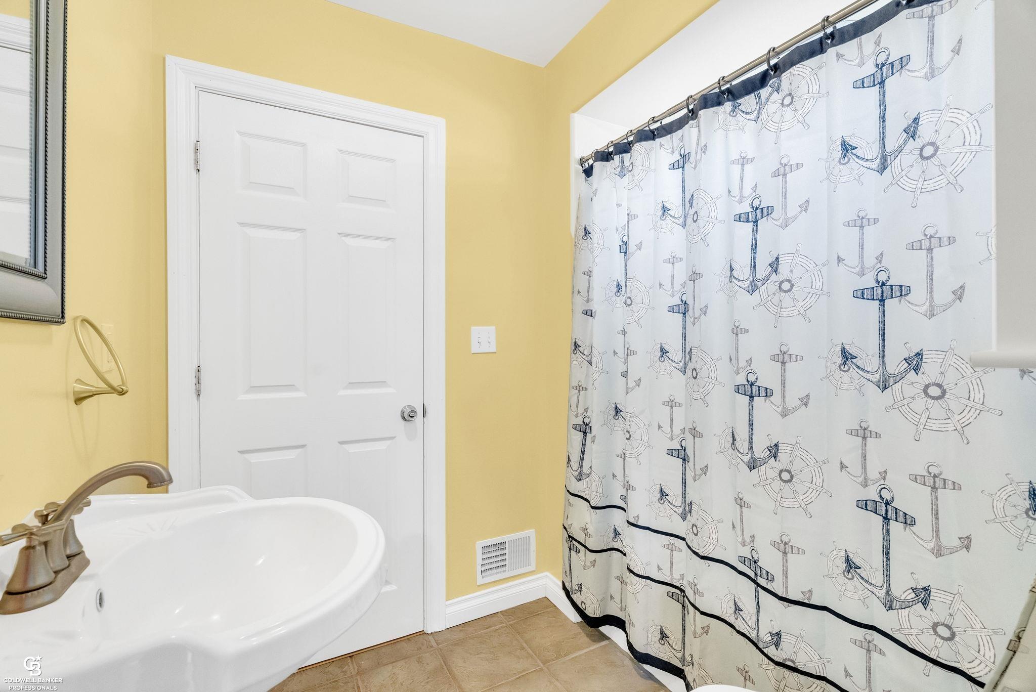 10643 Brandon Road Emmett, MI 48022 - Photo 39 of 46