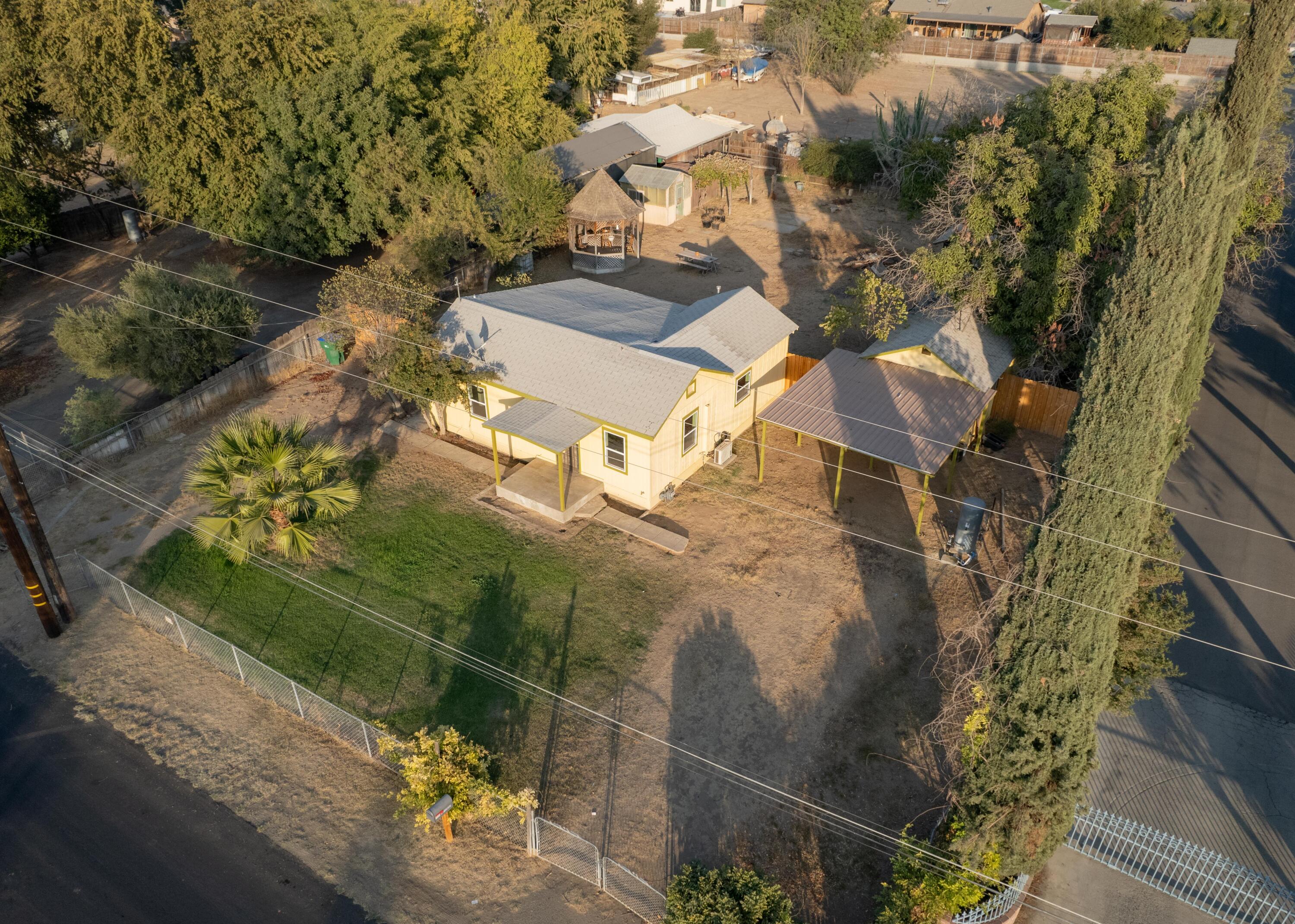 1086 South Filbert Road Exeter, CA 93221 - Photo 7 of 37 7