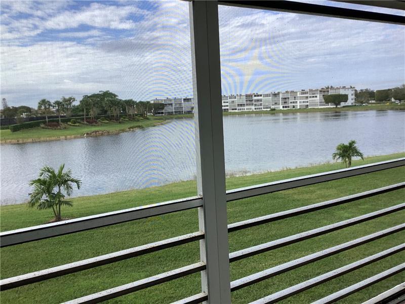 2078 Exeter, Unit 2078 Boca Raton, FL 33434 - Photo 17 of 20 20210105023222027465000000-oout porch