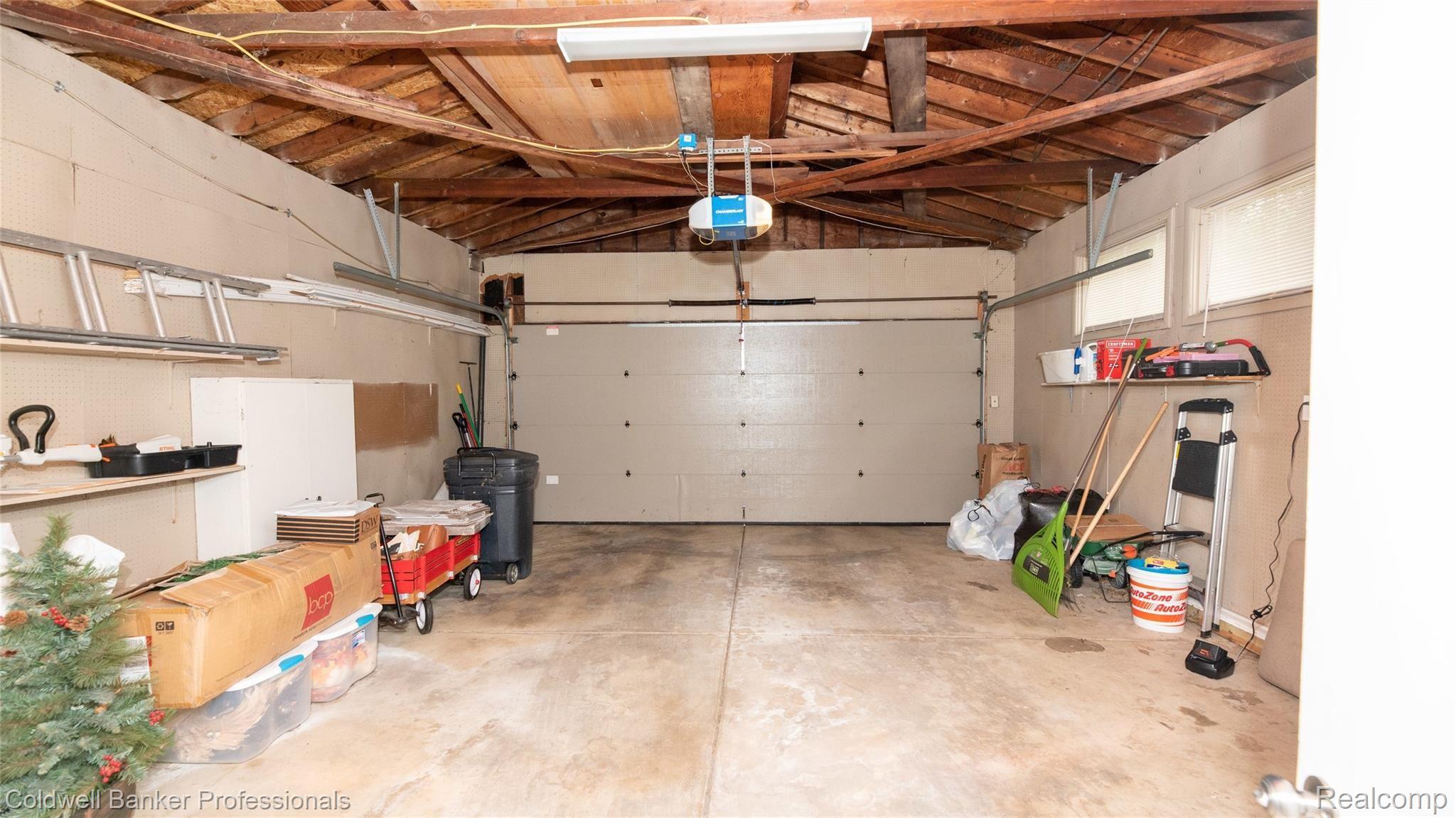 35932 Hardenburg Road Farmington, MI 48331 - Photo 34 of 34 00__25.jpg