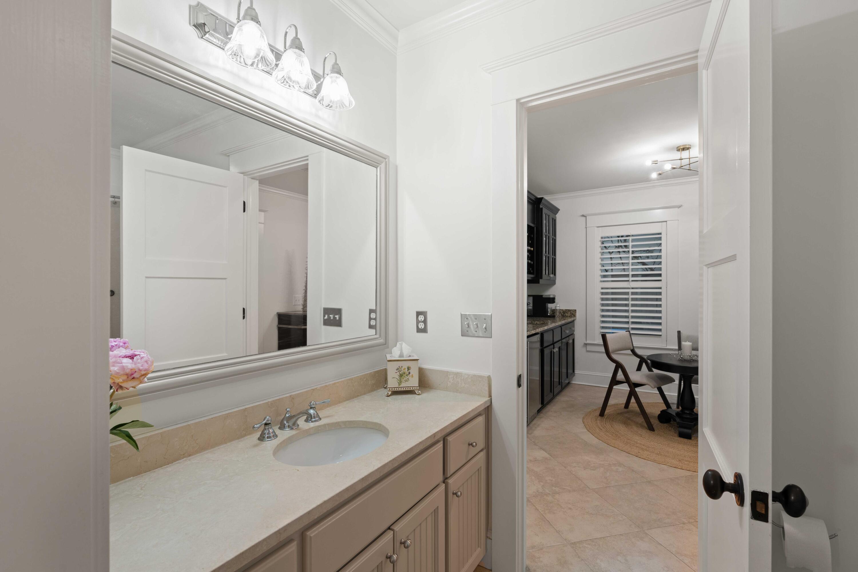 121 West Shipyard Road Mount Pleasant, SC 29464 - Photo 19 of 93 AIV08070