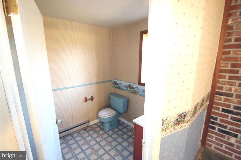 2800 Halter Road Westminster, MD 21158 - Photo 12 of 18 Bath