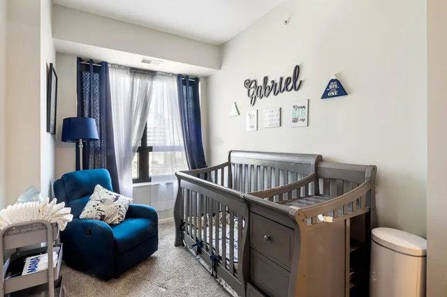 $2,295 | 500 East Grant Street, Unit 708, Minneapolis, MN 55404