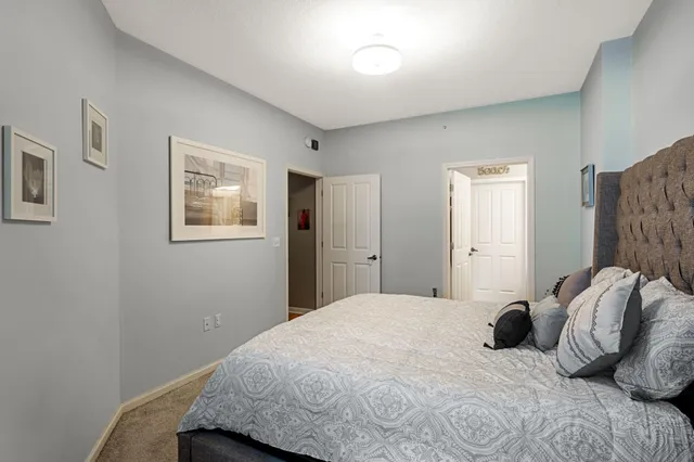 $2,295 | 500 East Grant Street, Unit 708, Minneapolis, MN 55404