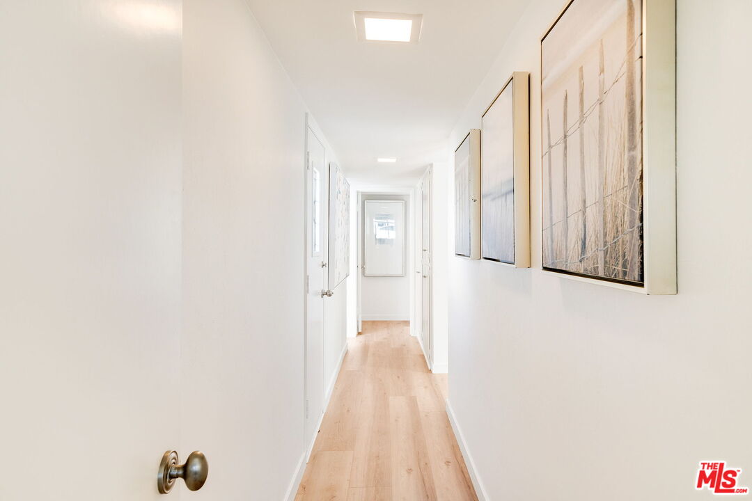 18332 Wakecrest Drive Malibu, CA 90265 - Photo 26 of 30 a view of a hallway