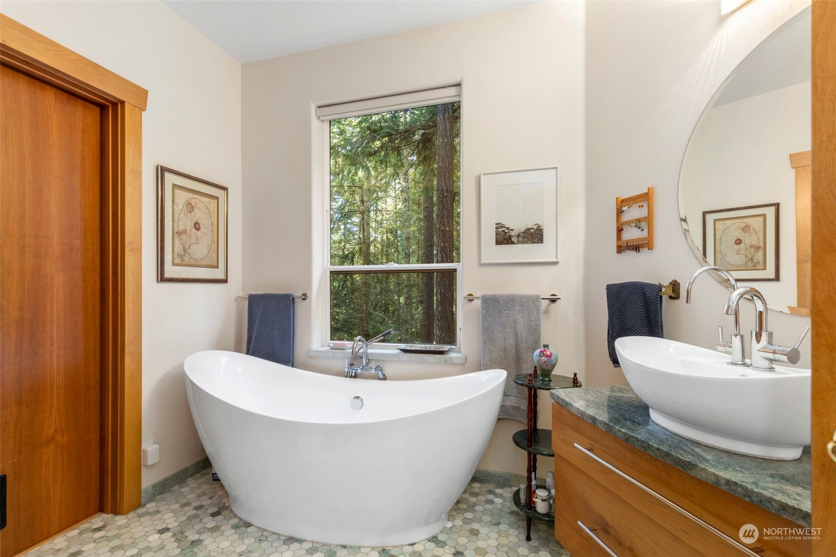 113 McCurdy Point Road Port Townsend, WA 98368 - Photo 16 of 38 Gallery Image 16