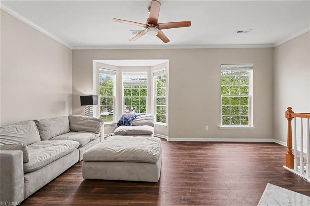 3813 Tarrant Trace Circle High Point, NC 27265 - Photo 6 of 27