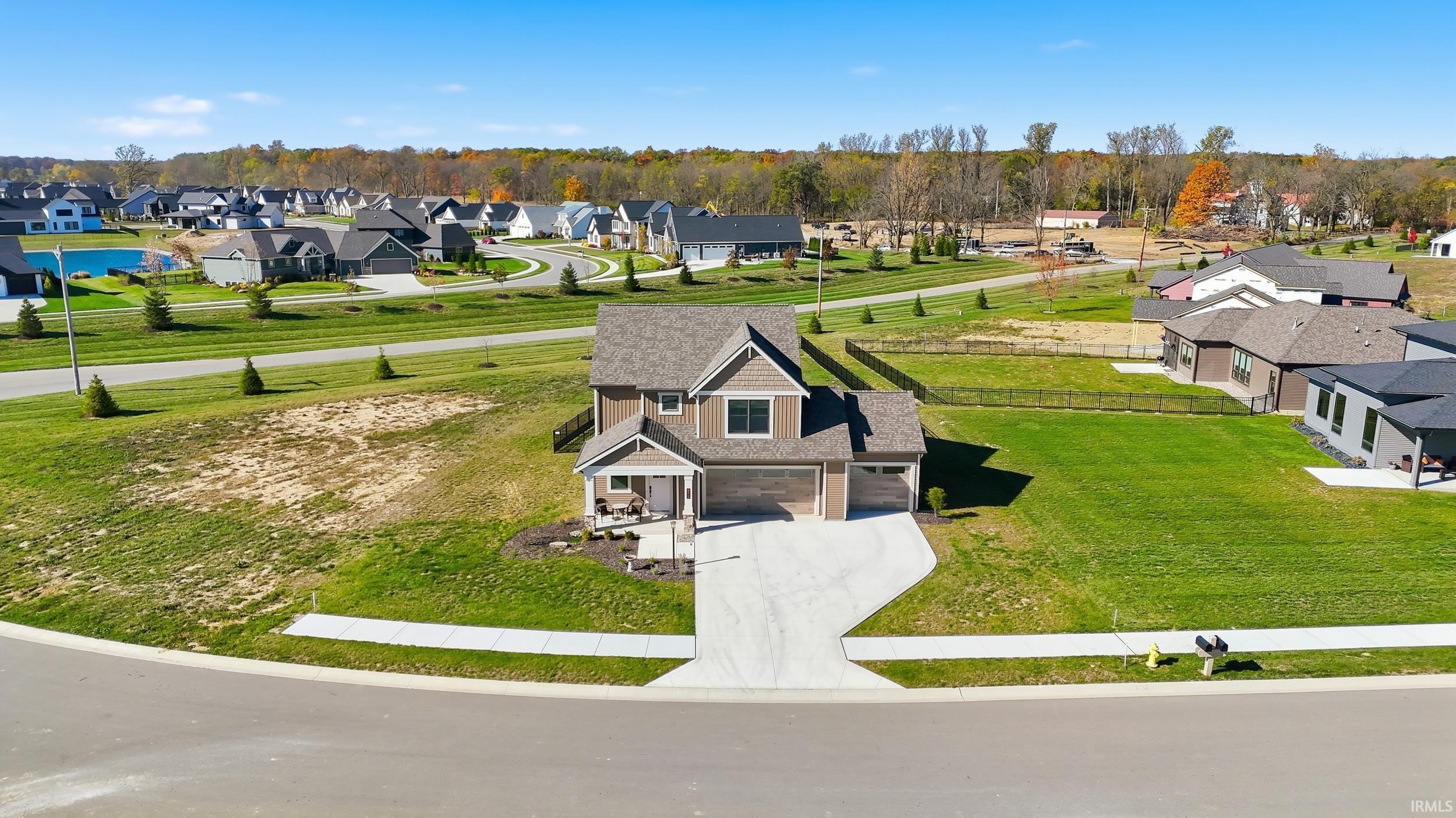 674 Ridley Park Way Huntertown, IN 46748 - Photo 2 of 35