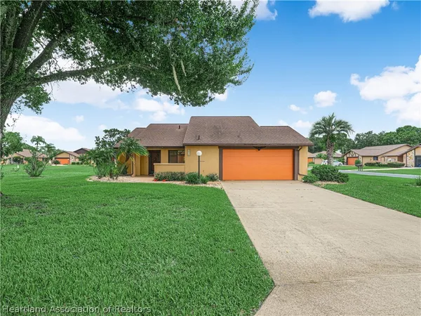 $235,500 | 3415 Golf Haven Terrace, Sebring, FL 33872