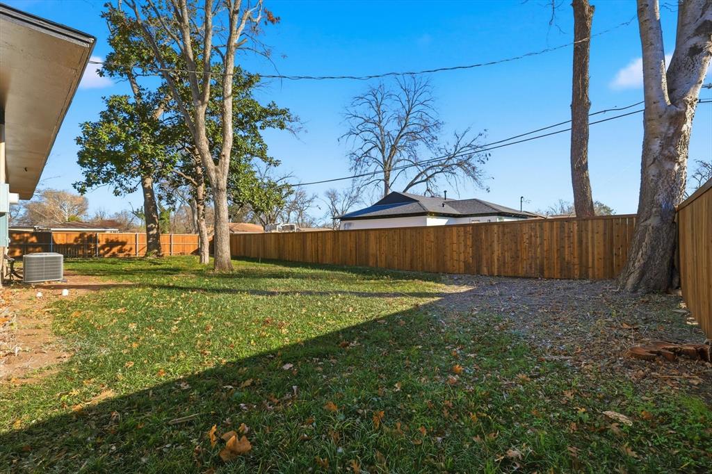 2900 Old Orchard Road Garland, TX 75041 - Photo 18 of 18 a view of a backyard