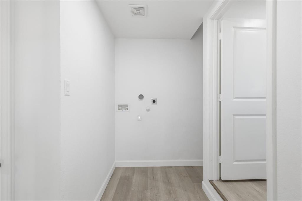 2900 Old Orchard Road Garland, TX 75041 - Photo 8 of 18 a view of small space