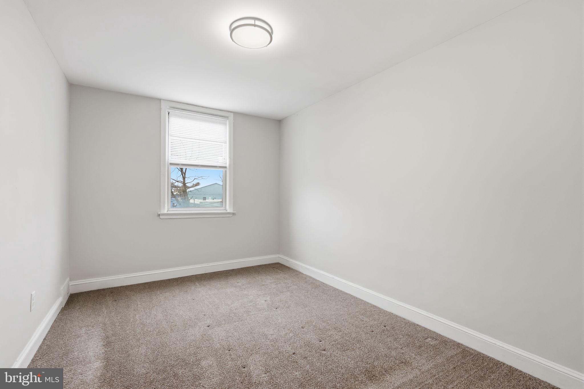 18 Glenhaven Road Glenolden, PA 19036 - Photo 12 of 26