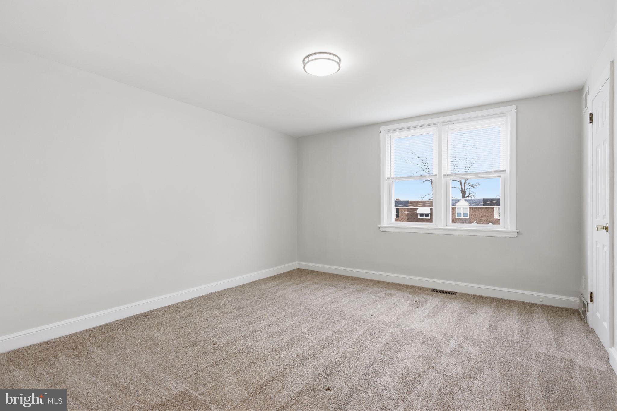 18 Glenhaven Road Glenolden, PA 19036 - Photo 15 of 26