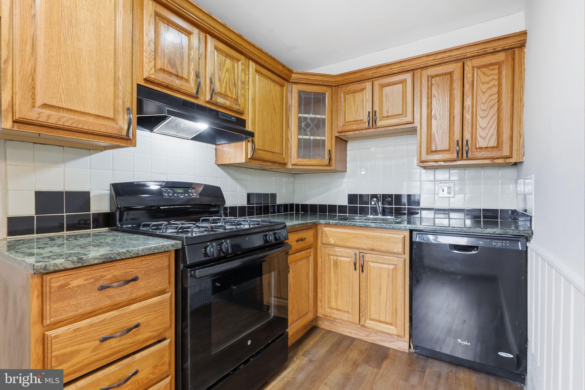 18 Glenhaven Road Glenolden, PA 19036 - Photo 8 of 26