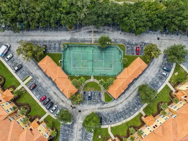 $189,900 | 5467 Vineland Road, Unit 6111, Orlando, FL 32811