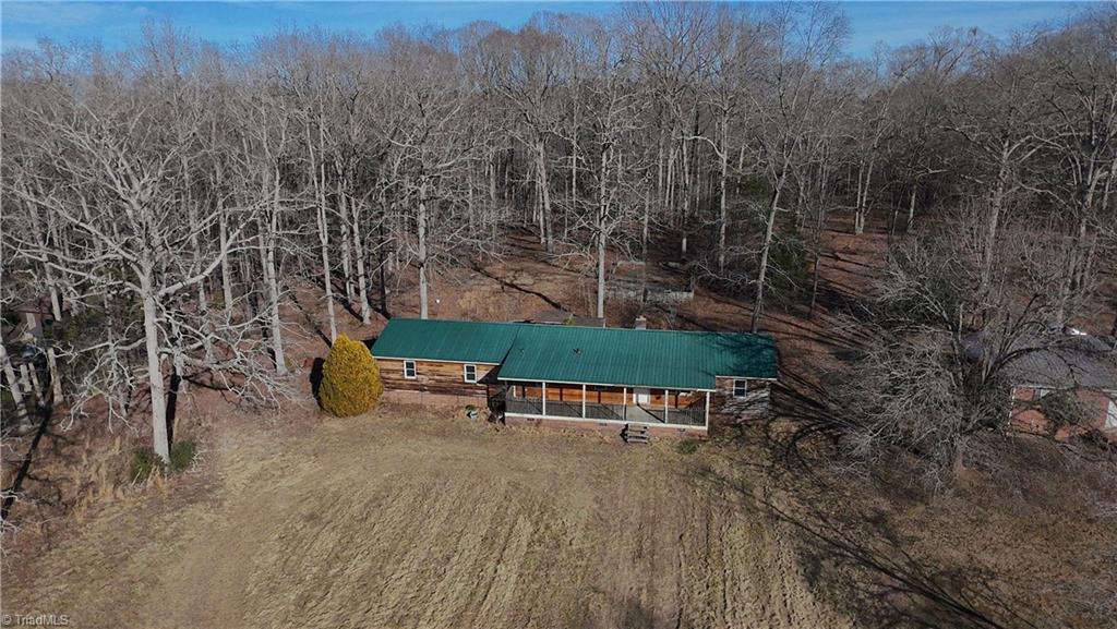 1726 Garner Road Denton, NC 27239 - Photo 5 of 27