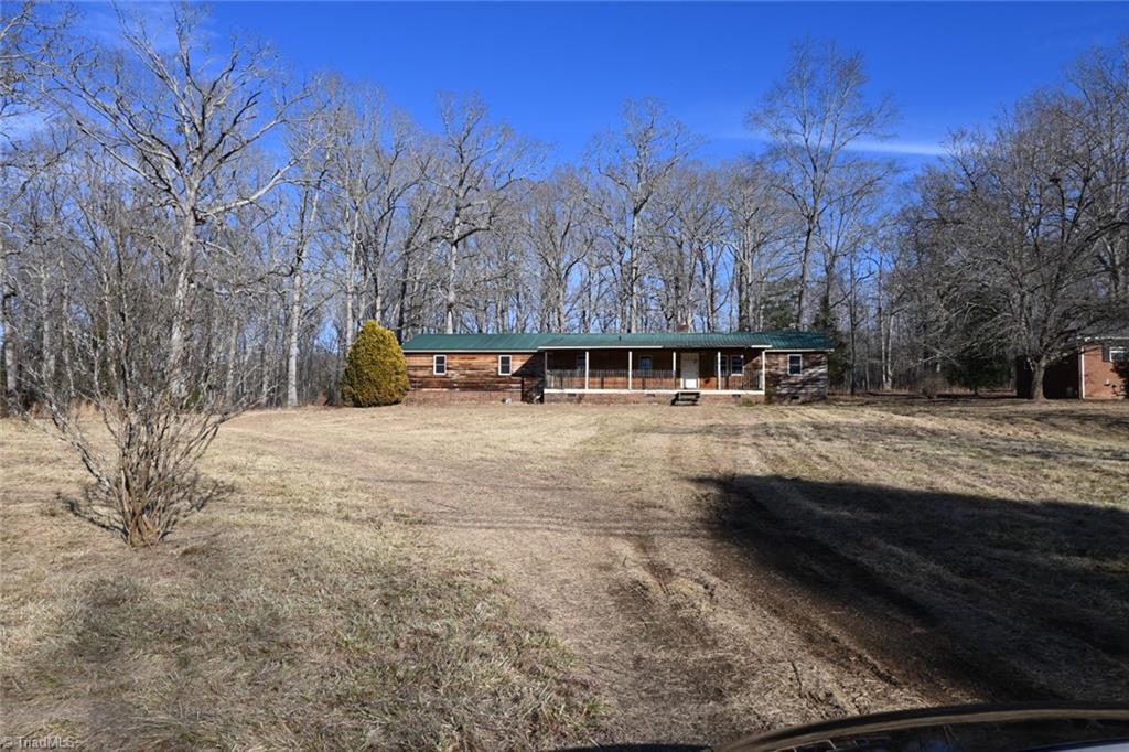 1726 Garner Road Denton, NC 27239 - Photo 6 of 27