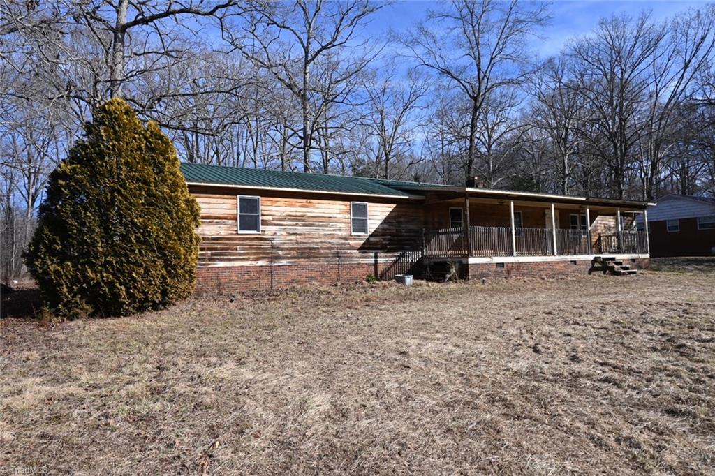 1726 Garner Road Denton, NC 27239 - Photo 8 of 27