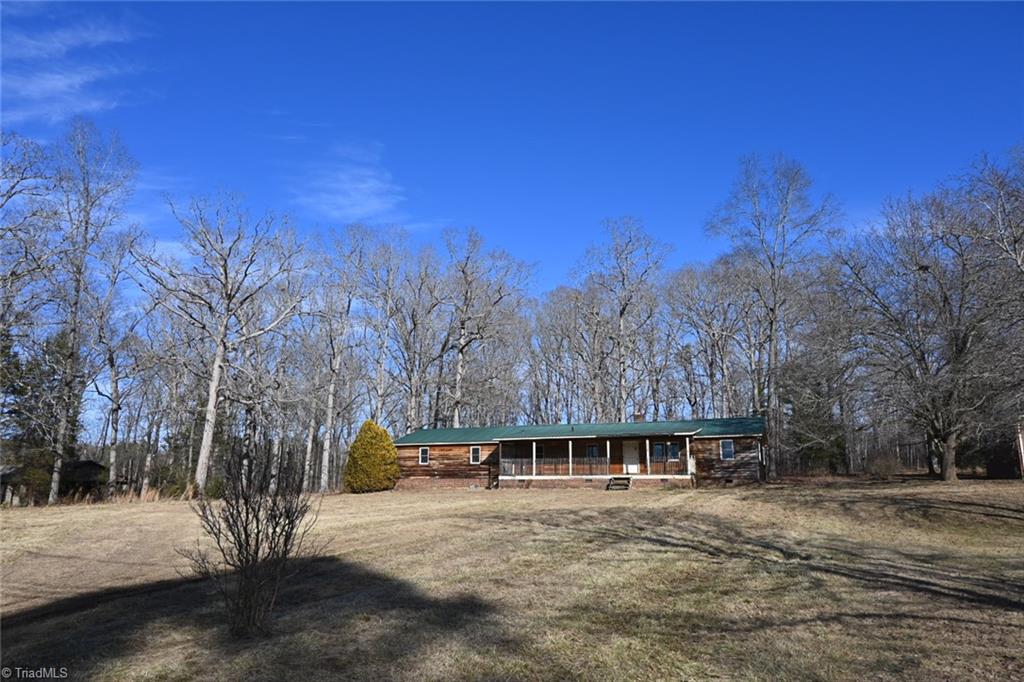 1726 Garner Road Denton, NC 27239 - Photo 9 of 27
