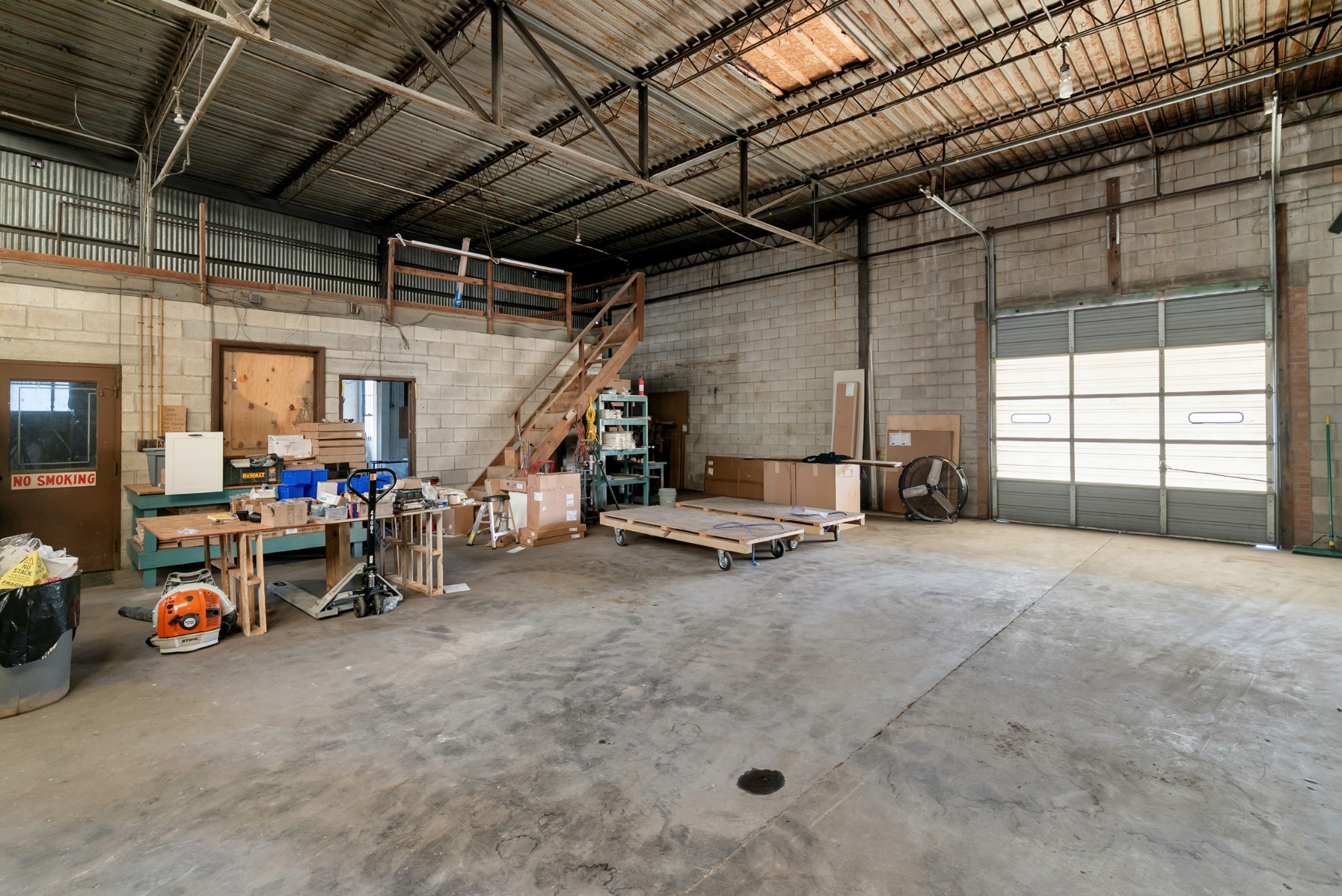 4000 Memorial Boulevard Springfield, TN 37172 - Photo 23 of 40 a view of a room with gym equipment
