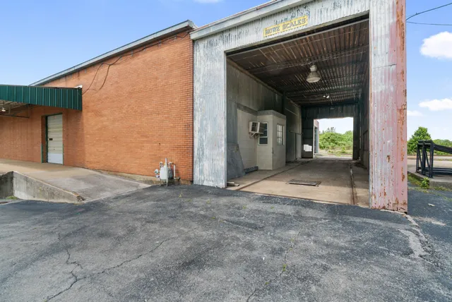 a view of outdoor space